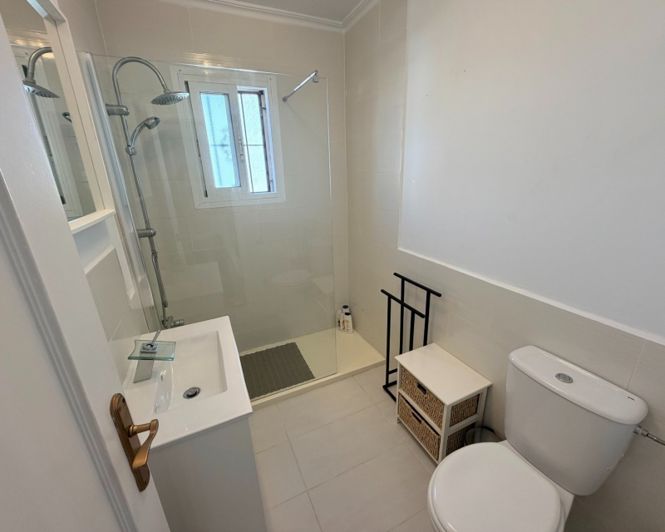Image No.15-3 Bed Villa for sale