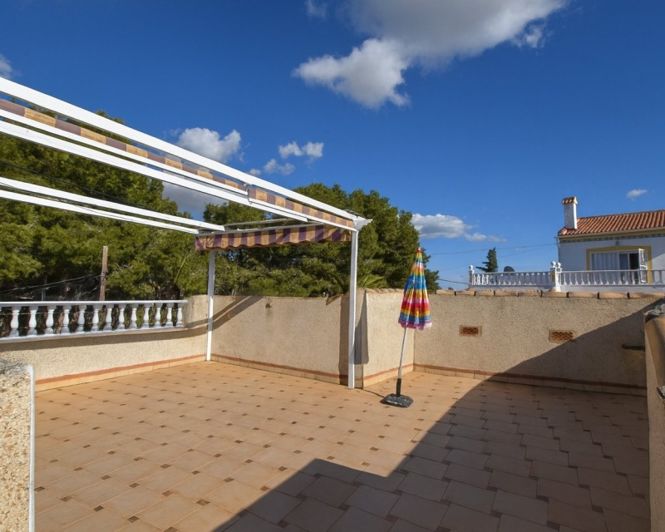 Image No.2-3 Bed Villa for sale