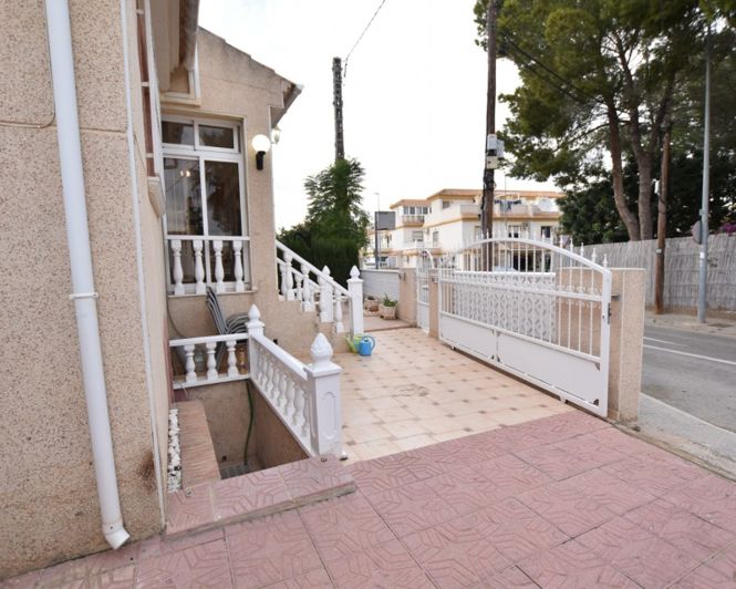 Image No.4-3 Bed Villa for sale