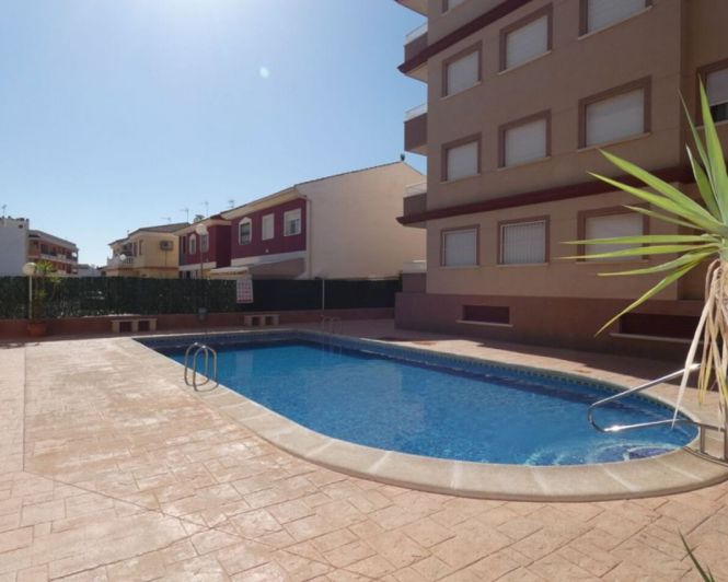 Image No.26-2 Bed Apartment for sale
