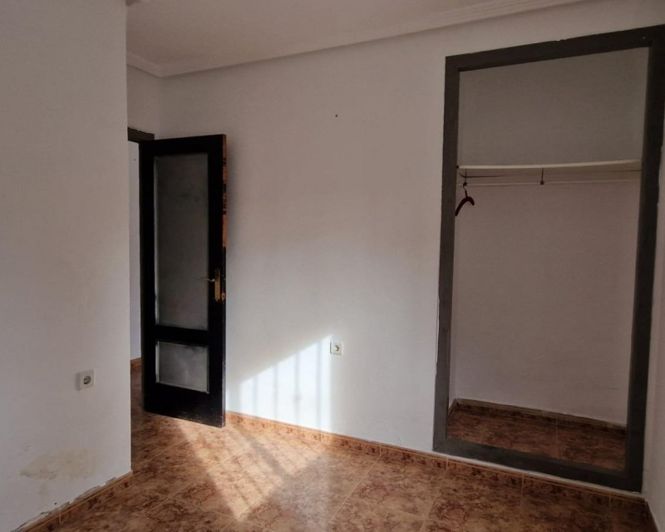 Image No.19-3 Bed Villa for sale