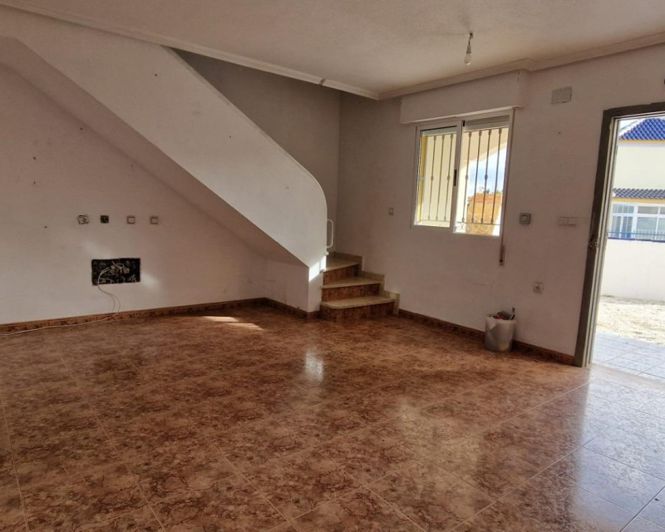 Image No.3-3 Bed Villa for sale