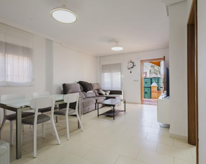 Image No.8-2 Bed Villa for sale