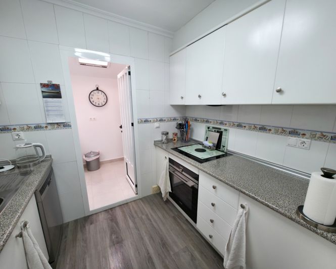 Image No.12-2 Bed Apartment for sale