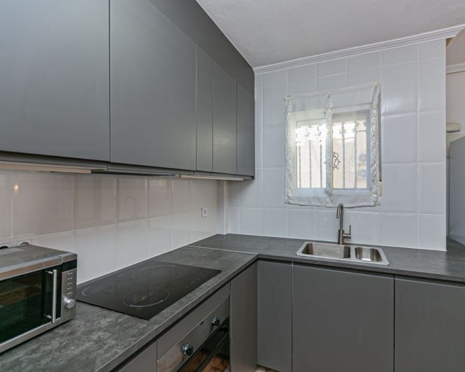 Image No.12-3 Bed Villa for sale