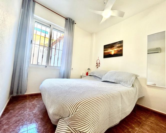 Image No.12-Appartement de 2 chambres à vendre à La Zenia