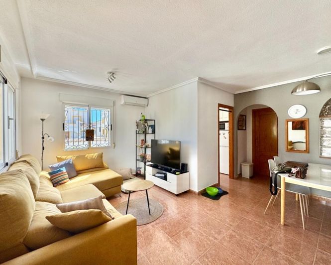Image No.4-3 Bed Townhouse for sale