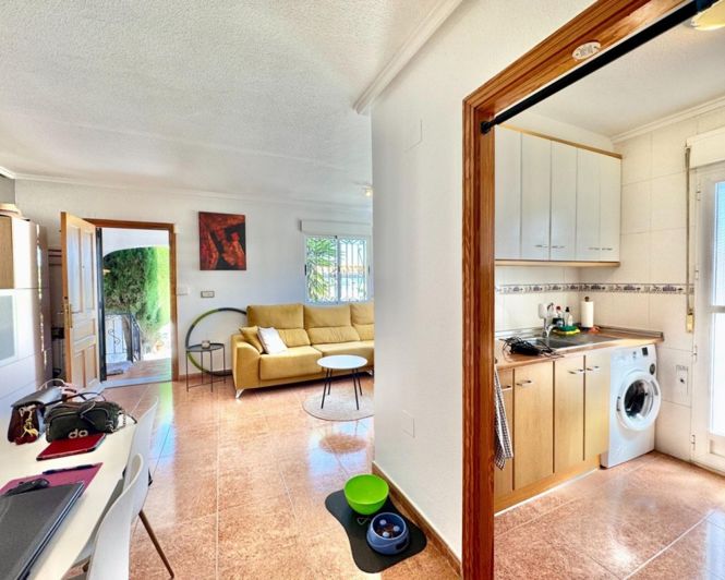 Image No.9-3 Bed Townhouse for sale