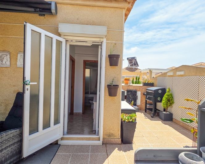Image No.20-2 Bed Villa for sale