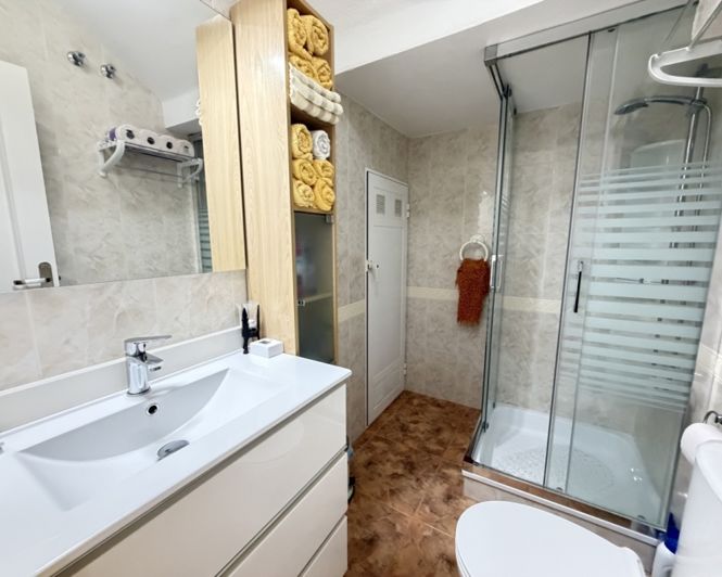 Image No.13-2 Bed Villa for sale