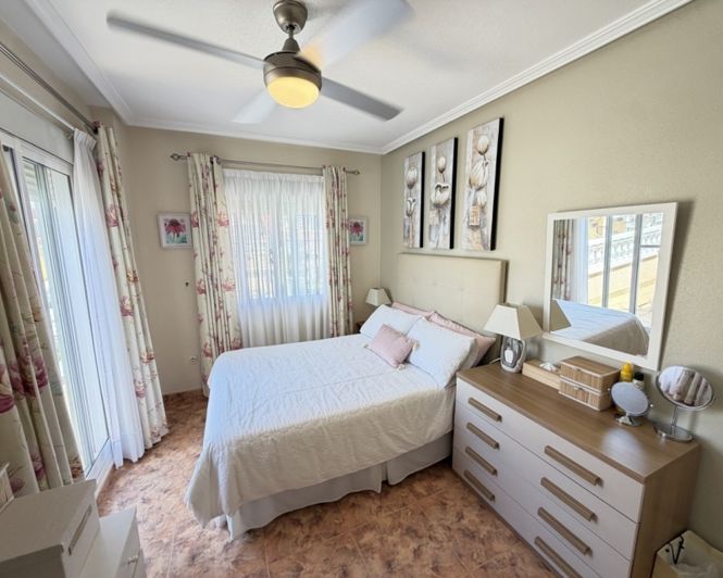 Image No.21-2 Bed Villa for sale