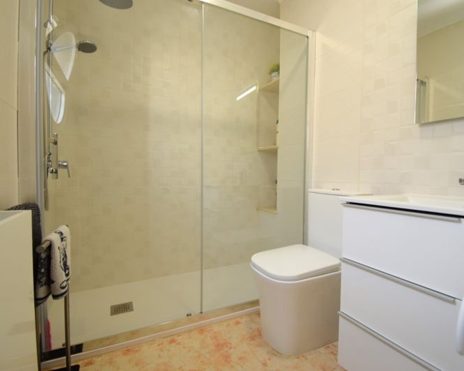Image No.13-2 Bed Villa for sale