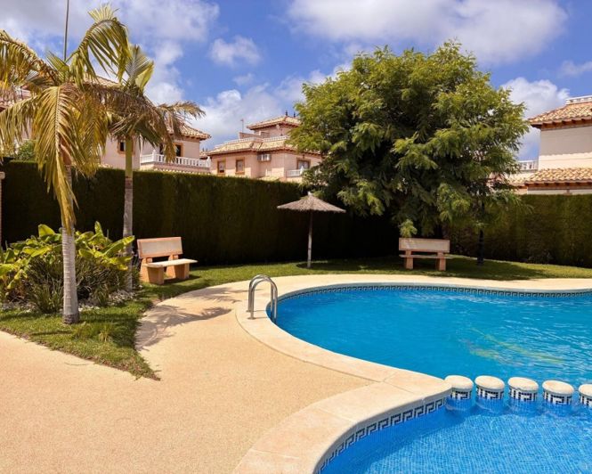 Image No.50-2 Bed Villa for sale