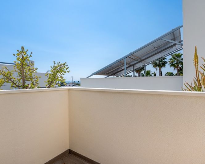 Image No.20-2 Bed Villa for sale