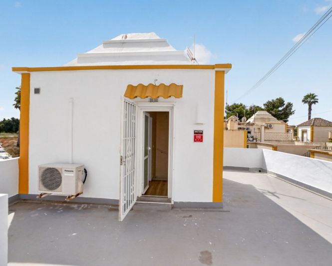 Image No.25-Villa con 3 dormitorios en venta