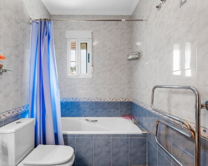 Image No.31-3 Bed Villa for sale