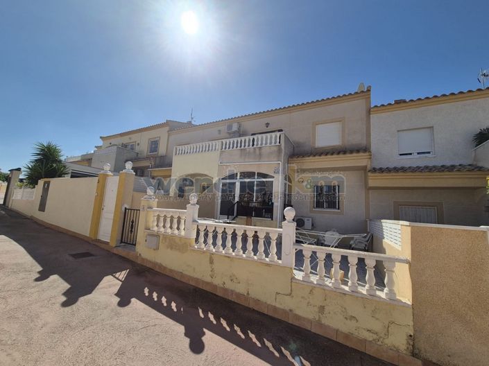 bungalow in Orihuela Costa