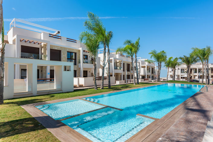 Image No.2-3 Bed Property for sale