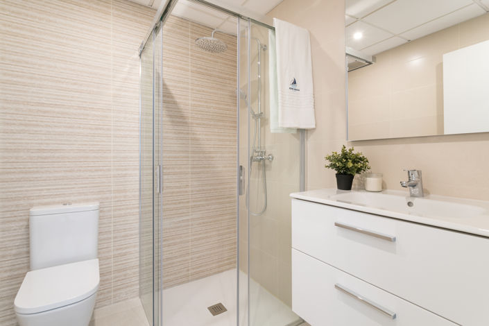 Image No.29-3 Bed Property for sale