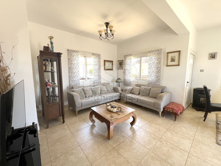 Image No.6-3 Bed Villa for sale