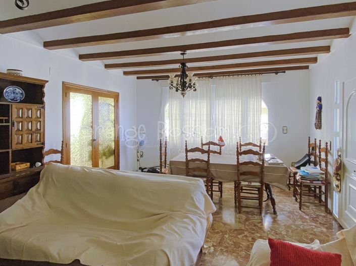 Image No.21-9 Bed Chalet for sale