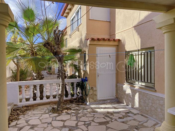 Image No.46-9 Bed Chalet for sale