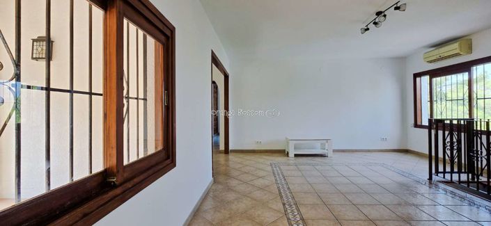 Image No.18-4 Bed Villa for sale