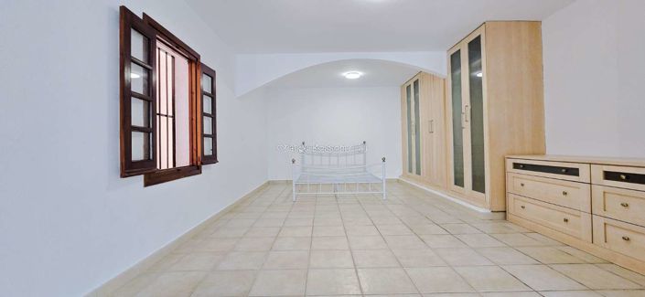 Image No.45-4 Bed Villa for sale