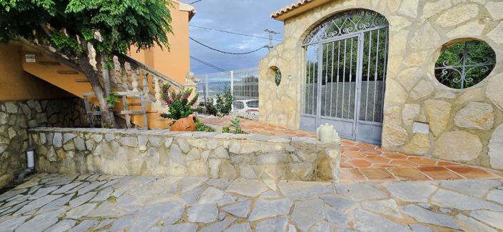 Image No.10-6 Bed Villa for sale