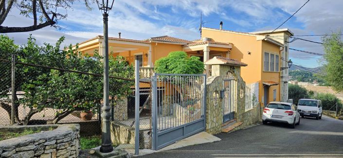 Image No.21-6 Bed Villa for sale