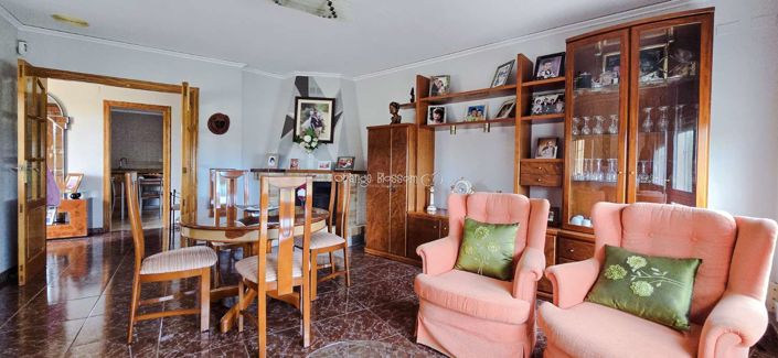 Image No.26-6 Bed Villa for sale