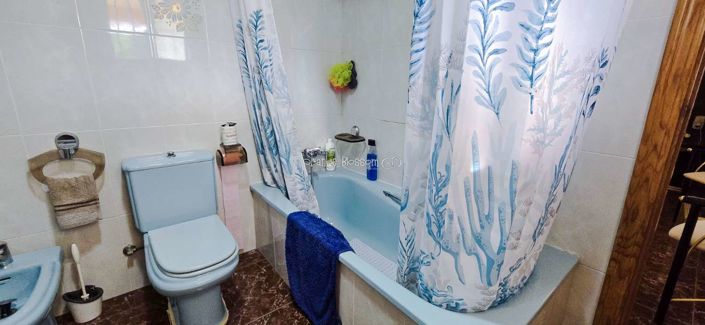 Image No.37-6 Bed Villa for sale