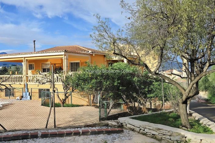 Image No.8-6 Bed Villa for sale
