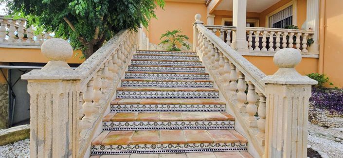 Image No.9-6 Bed Villa for sale