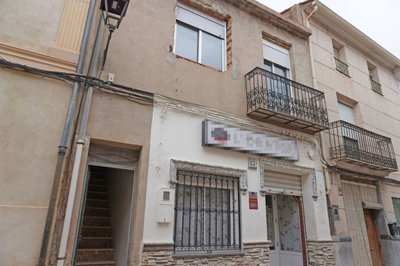 property255123804
