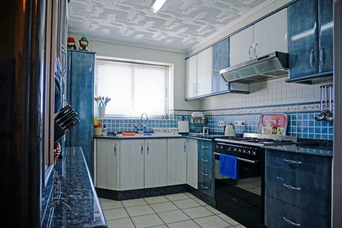 Image No.22-4 Bed Property for sale