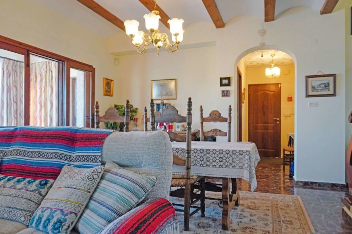 Image No.24-4 Bed Property for sale