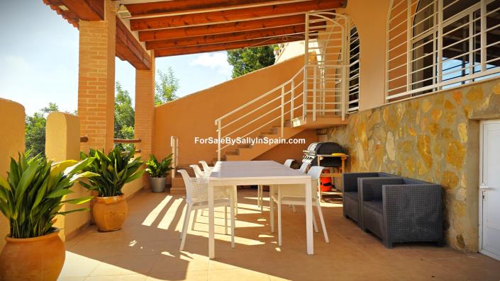 Image No.5-Villa de 4 chambres à vendre à Gandía