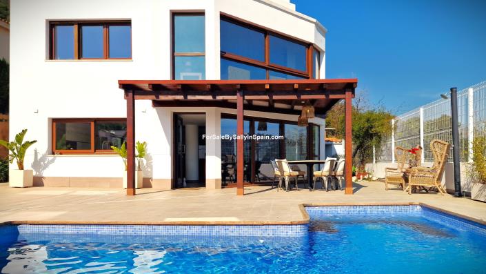 Image No.5-3 Bed Villa for sale