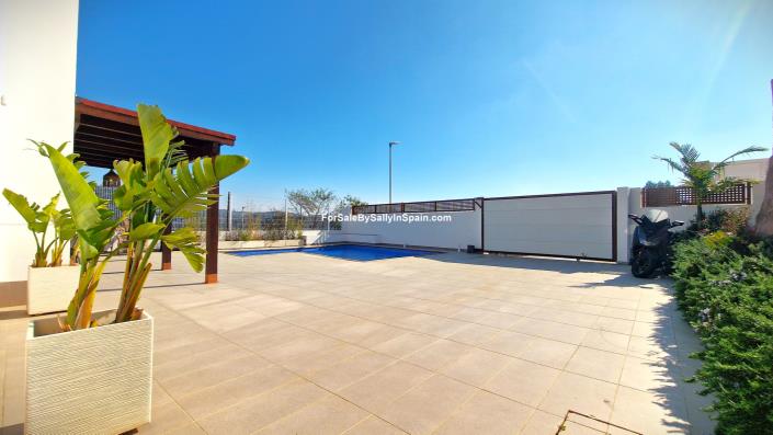 Image No.10-3 Bed Villa for sale