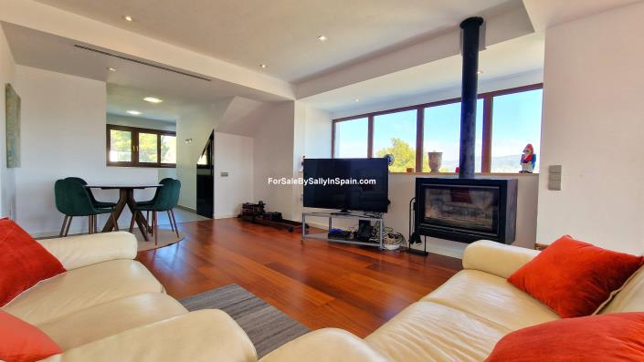Image No.31-3 Bed Villa for sale