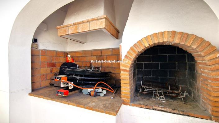 Image No.54-3 Bed Villa for sale