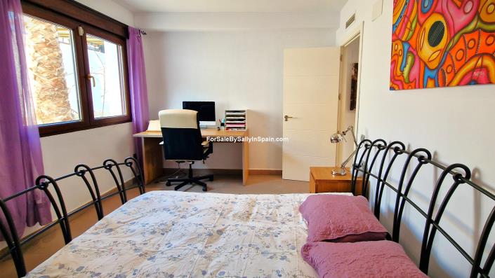 Image No.26-3 Bed Villa for sale
