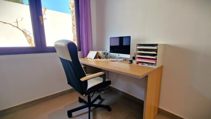 Image No.27-3 Bed Villa for sale