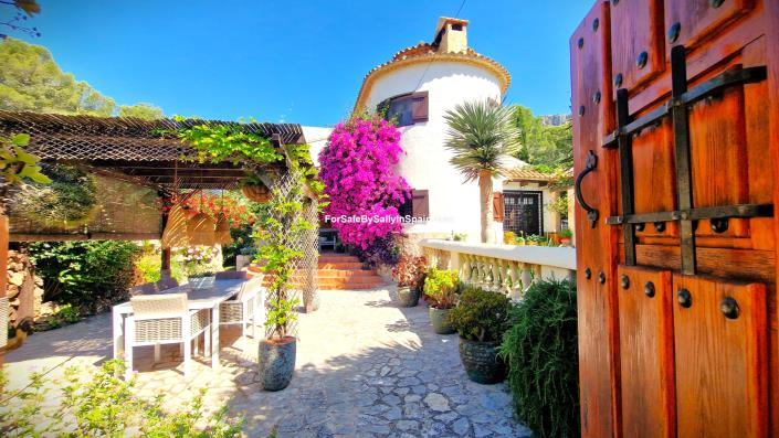 Image No.22-4 Bed Villa for sale