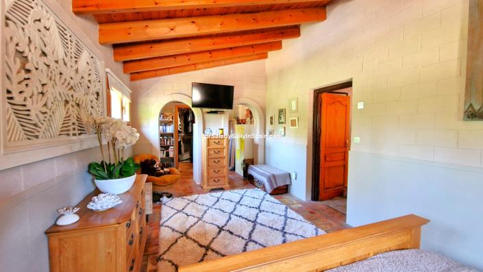 Image No.43-4 Bed Villa for sale