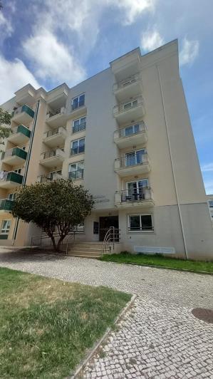 Image No.2-Appartement de 3 chambres à vendre