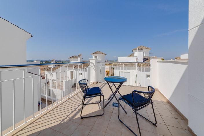 Image No.25-3 Bed Villa for sale