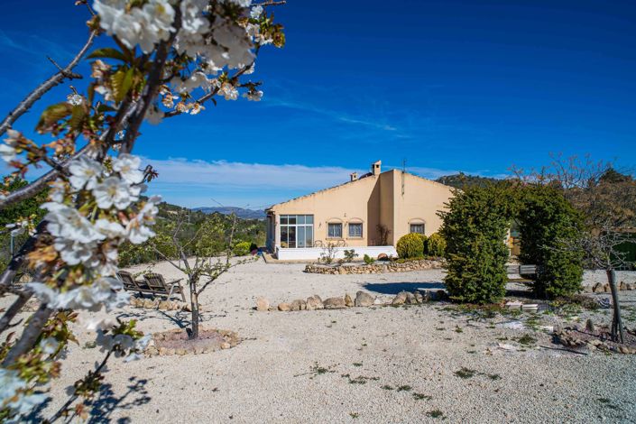 Image No.29-3 Bed Villa for sale