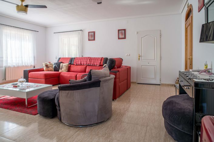Image No.44-3 Bed Villa for sale